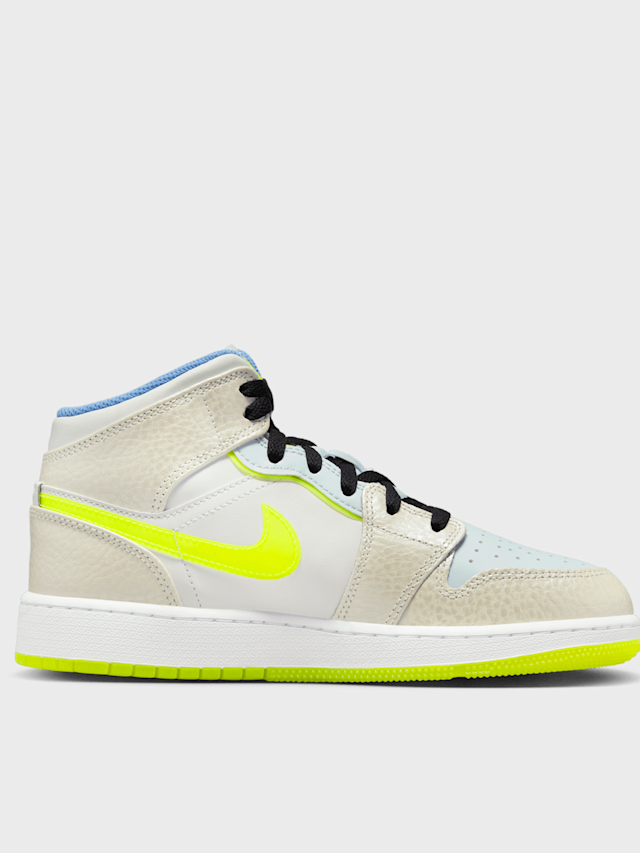 Jordan, Air Jordan 1 Mid SE (GS), white, Image 2 of 8