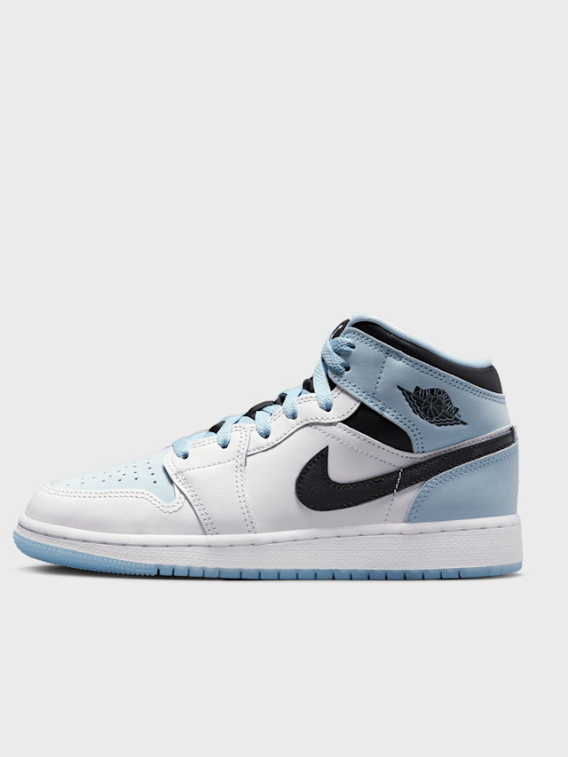 Jordan, Air Jordan 1 Mid SE Big Kids' Shoes (GS), blue, Image 1 of 7
