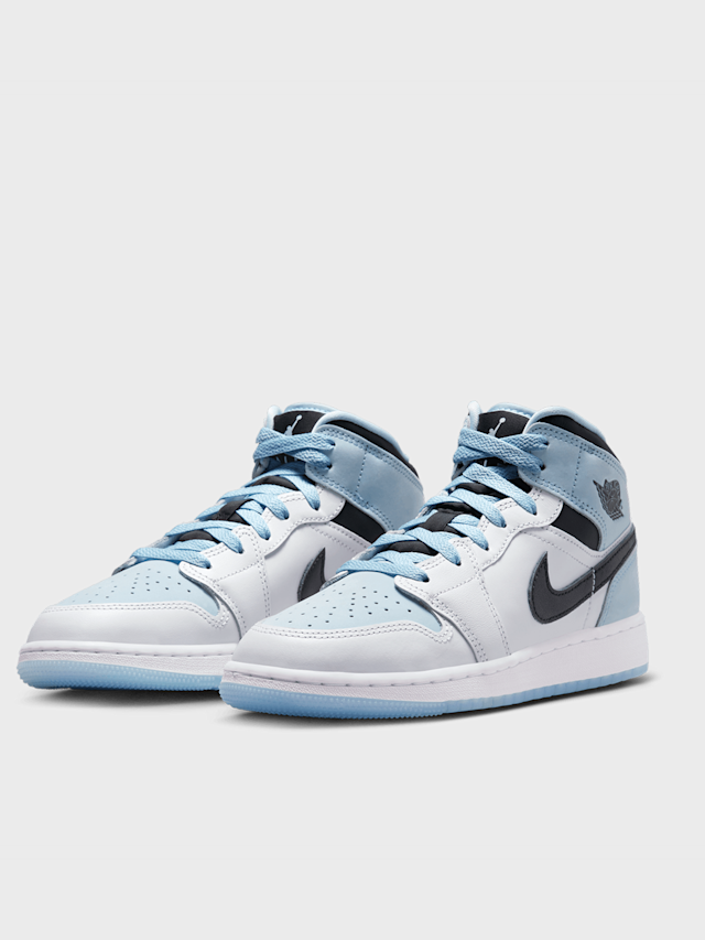 Jordan, Air Jordan 1 Mid SE Big Kids' Shoes (GS), blue, Image 3 of 7
