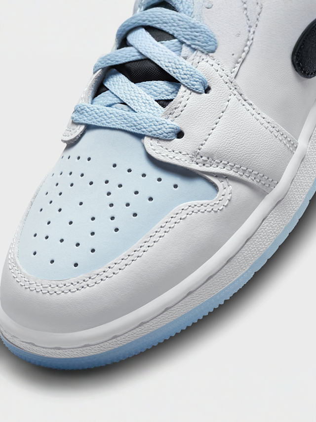 Jordan, Air Jordan 1 Mid SE Big Kids' Shoes (GS), blue, Image 6 of 7