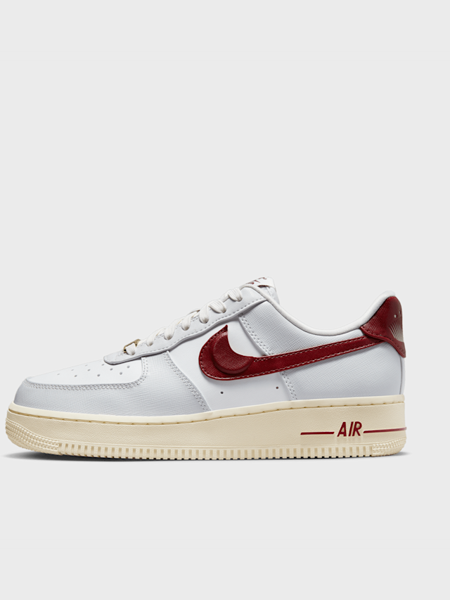 Nike, WMNS Air Force 1 '07 SE, wit, Afbeelding 1 van 8