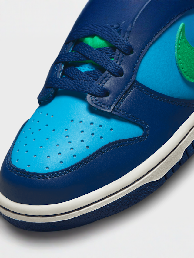 Nike, Dunk Low (GS), blue, Image 7 of 8