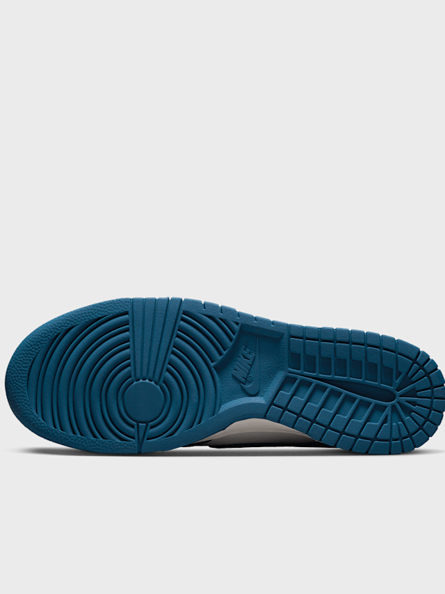 Nike, Dunk Low Retro SE, blue, Image 3 of 8