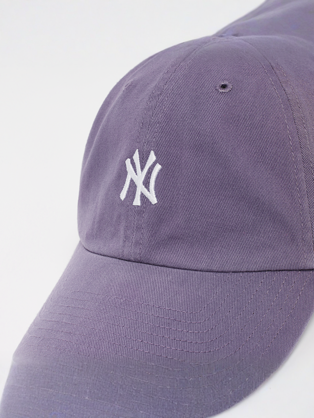 '47, Clean Up Base Runner MLB New York Yankees, purple, Image 4 of 5