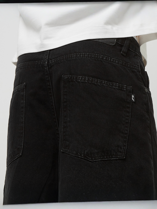 Reell, Belmont Short, black, Image 4 of 5