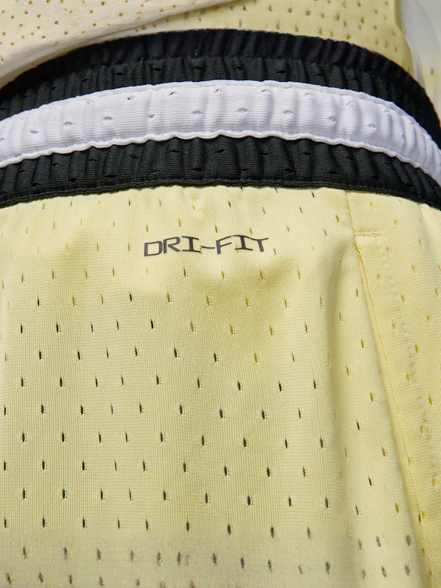 Jordan, Dri-Fit Sport Diamond Short, yellow, Image 7 of 8