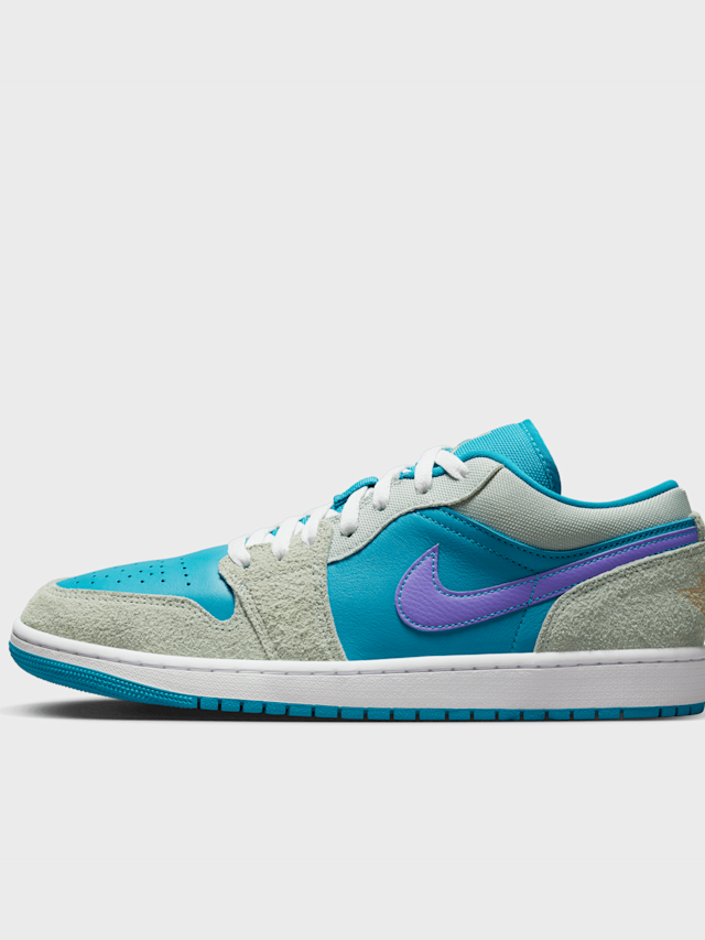 Jordan, WMNS Air Jordan 1 Low SE, blue, Image 1 of 8
