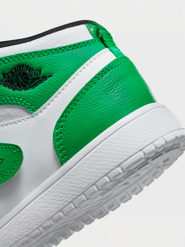 Jordan, Sky 1 (PS), green, Image 8 of 9