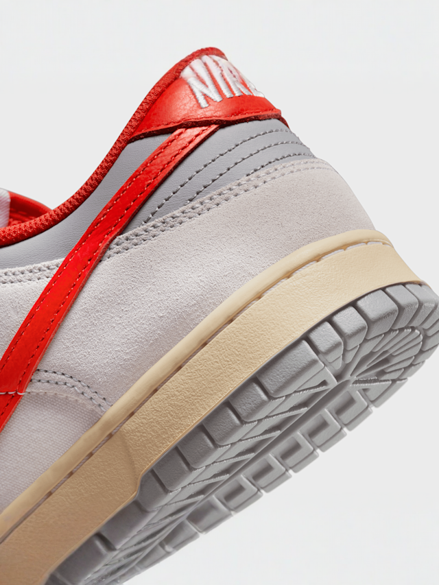 Nike, Dunk Low SE, white, Image 8 of 8