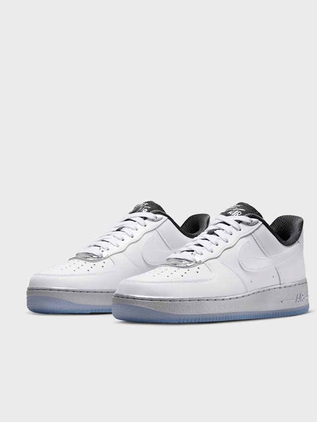 Nike, WMNS Air Force 1 '07 SE, white, Image 4 of 8