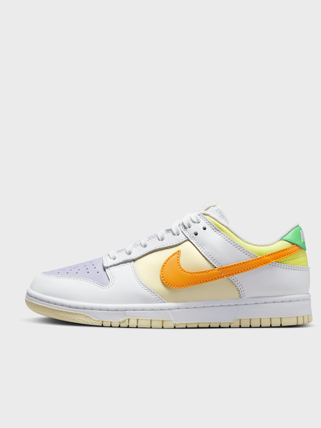 Nike, WMNS Dunk Low, white, Image 1 of 8