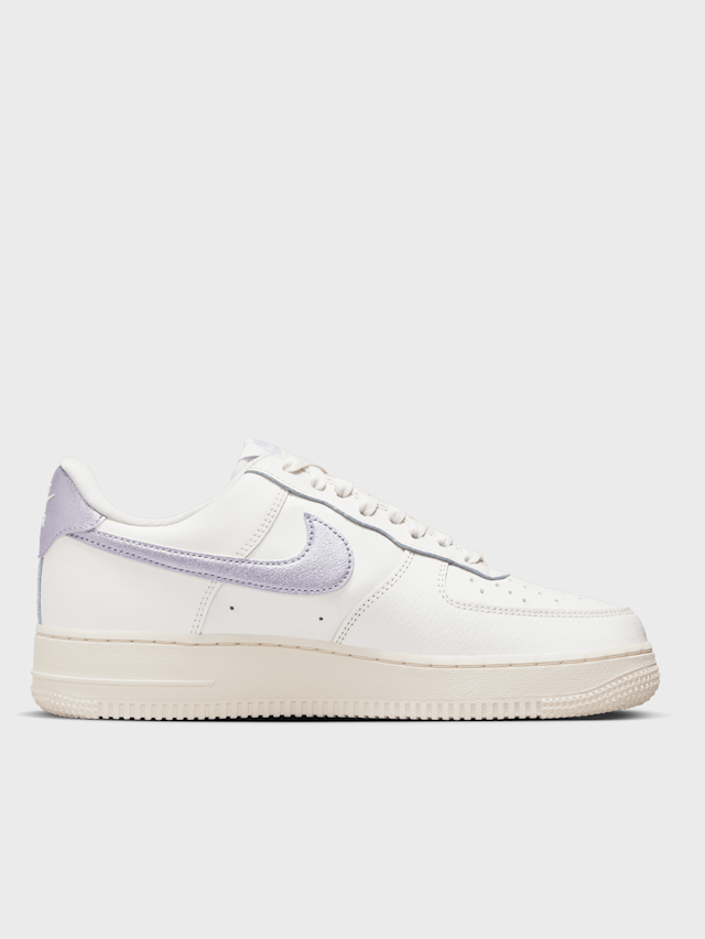 Nike, WMNS Air Force 1 '07, white, Image 2 of 8