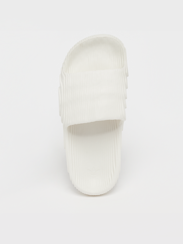 adidas Originals, Slides adilette 22 W, biały, Obraz 5 z 5
