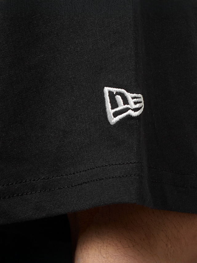New Era, MLB Team Graphic Backprint Oversize Tee New York Yankees NVYWHI, black, Image 4 of 5