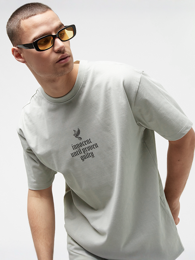 Upscale by Mister Tee, Justice Oversize Tee, szary, Obraz 1 z 5