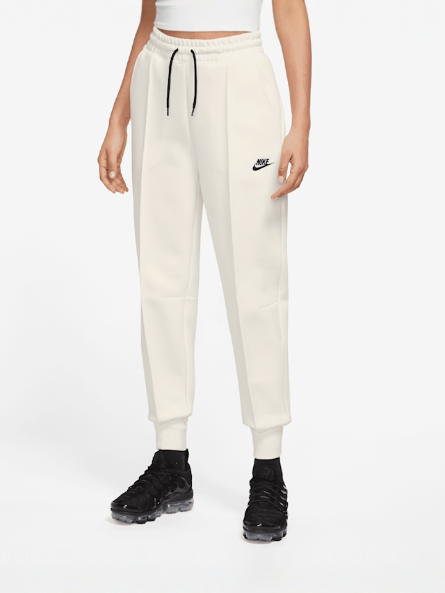 Nike, Sportswear Tech Fleece Mid Rise Jogger, beige, Image 1 of 3