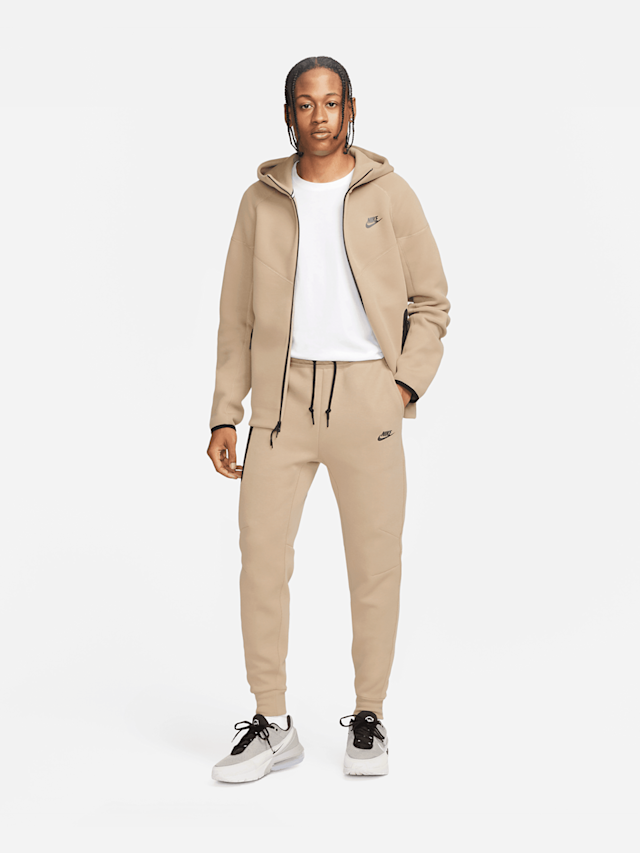Nike, Tech Fleece Slim Fit Jogger Sweatpants, beige, Afbeelding 9 van 9