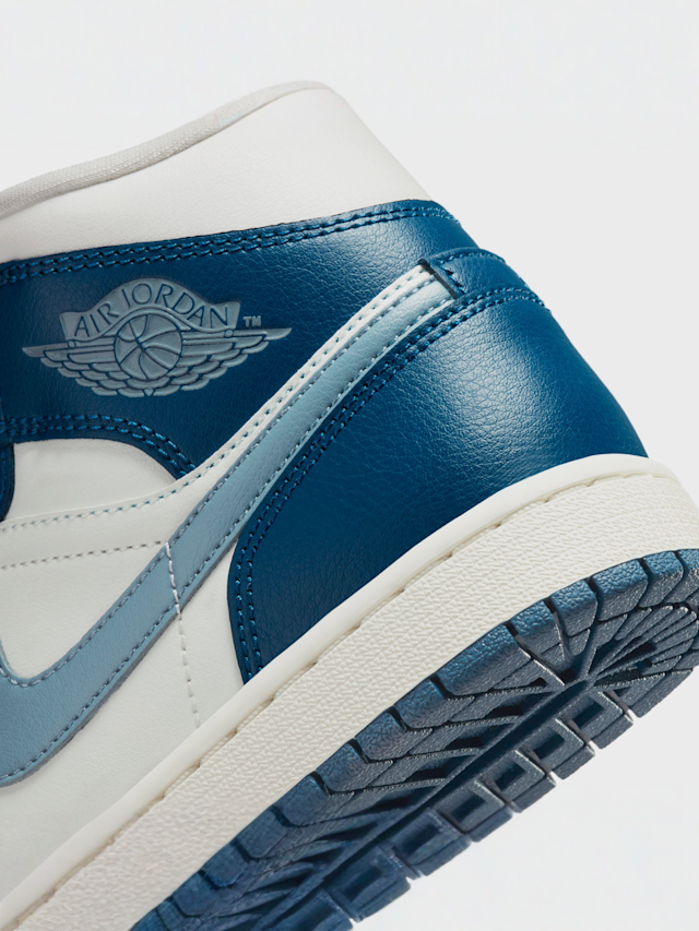 Jordan, WMNS Air Jordan 1 Mid, blue, Image 8 of 8