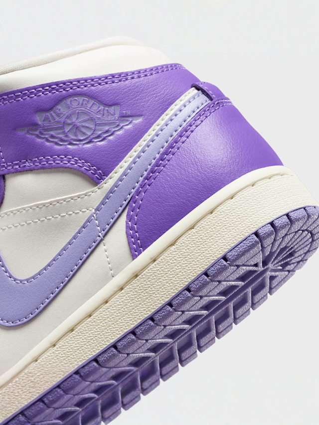 Jordan, WMNS Air Jordan 1 Mid, yellow, Image 8 of 8