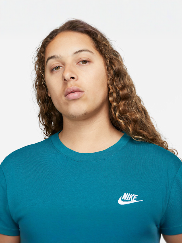 Nike, Sportswear Club Tee, groen, Afbeelding 3 van 5