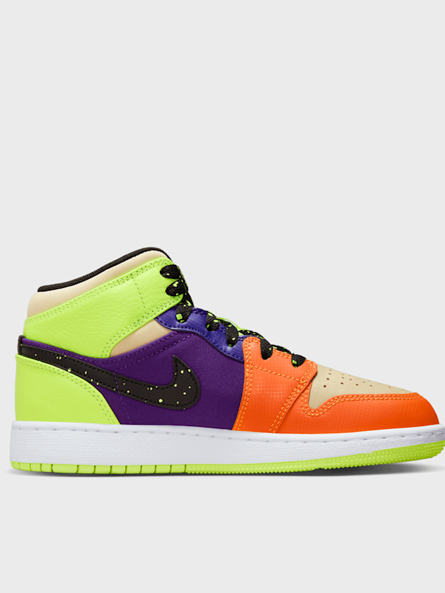 Jordan, Air Jordan 1 Mid SE (GS), black, Image 2 of 8