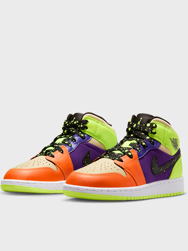 Jordan, Air Jordan 1 Mid SE (GS), black, Image 4 of 8