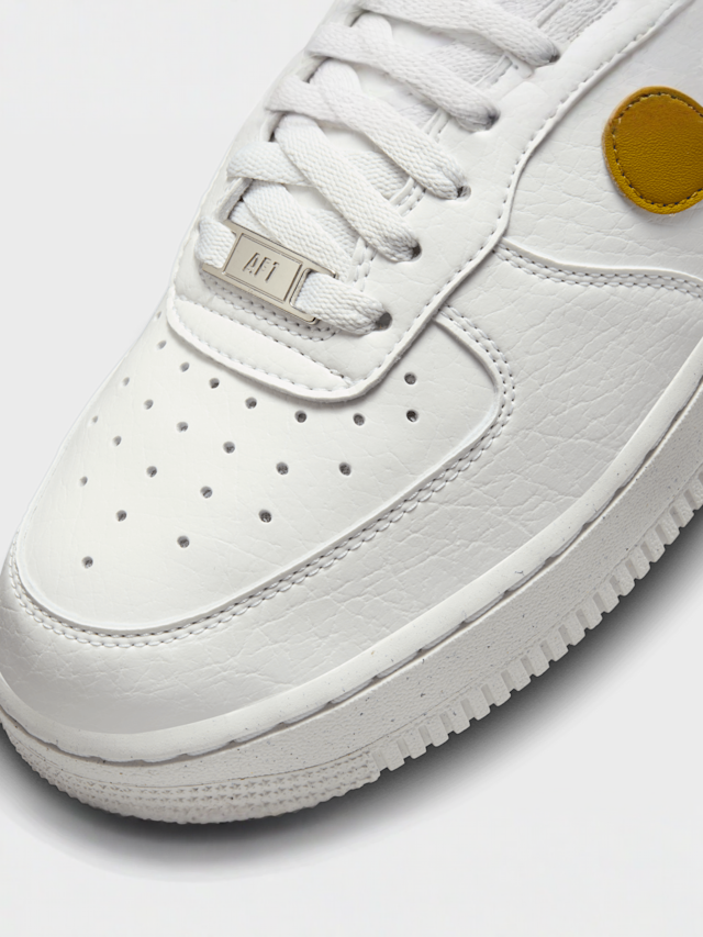 Nike, WMNS Air Force 1 '07 SE, white, Image 7 of 8