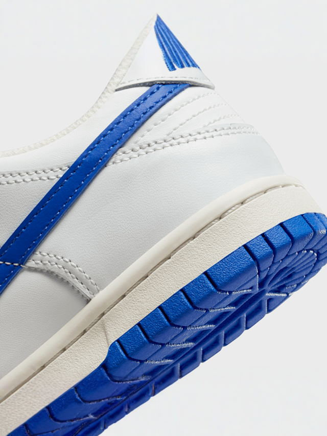 Nike, Dunk Low (GS), white, Image 8 of 8