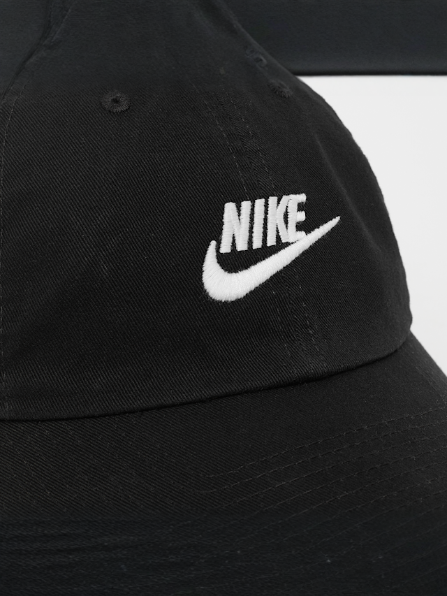 Nike, Club Unstructured Futura Wash Cap, czarny, Obraz 4 z 4