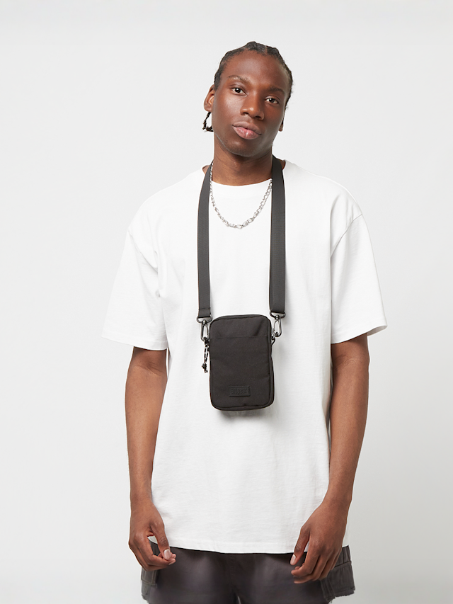 SNIPES, Rubber Badge Basic Logo Mobile Bag, black, Image 5 of 5