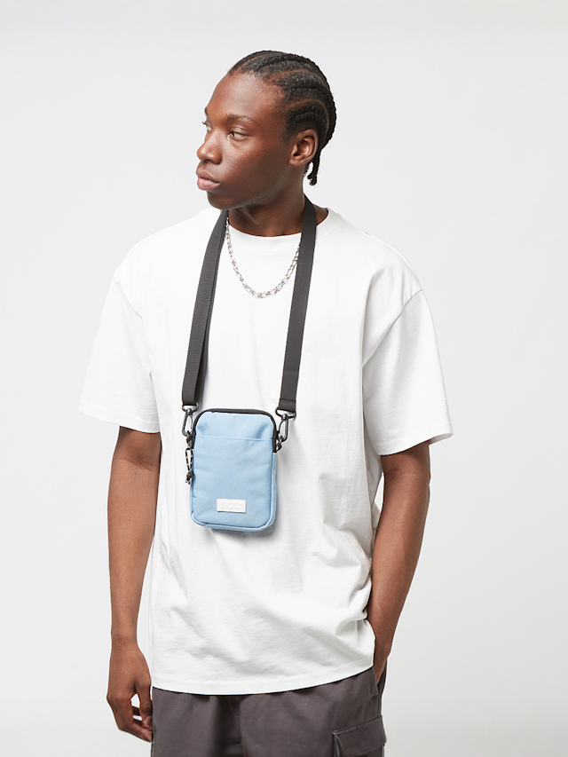 SNIPES, Rubber Badge Basic Logo Mobile Bag, blue, Image 5 of 5