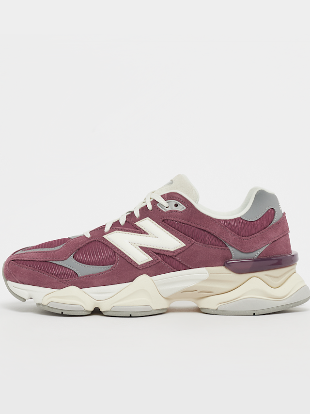 New Balance, 9060 black, red, Image 1 of 5