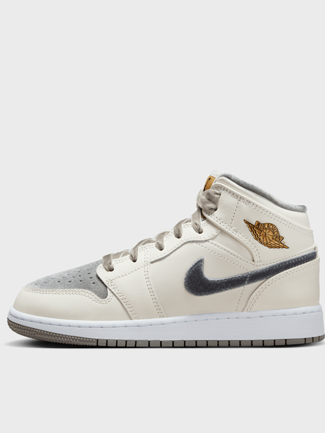 Jordan, Air Jordan 1 Mid SE Soft (GS), white, Image 1 of 8