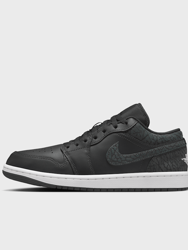 Jordan, Air Jordan 1 Low SE, black, Image 1 of 8