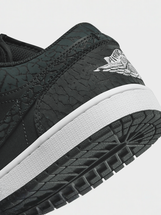 Jordan, Air Jordan 1 Low SE, black, Image 8 of 8