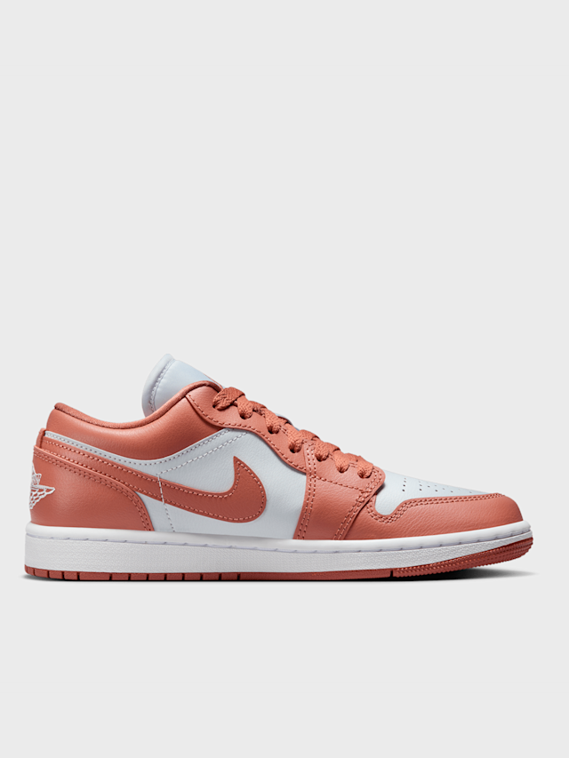Jordan, WMNS Air Jordan 1 Low, orange, Image 2 of 8