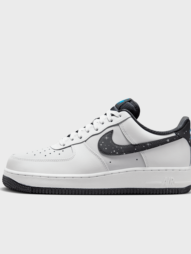 Nike, Air Force 1 '07, white, Image 1 of 9