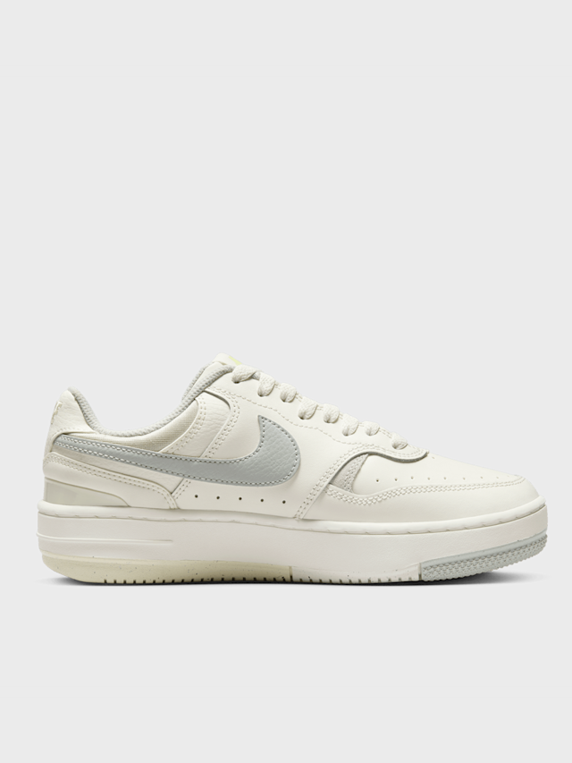 Nike  , WMNS Gamma Force, white, Image 2 of 8