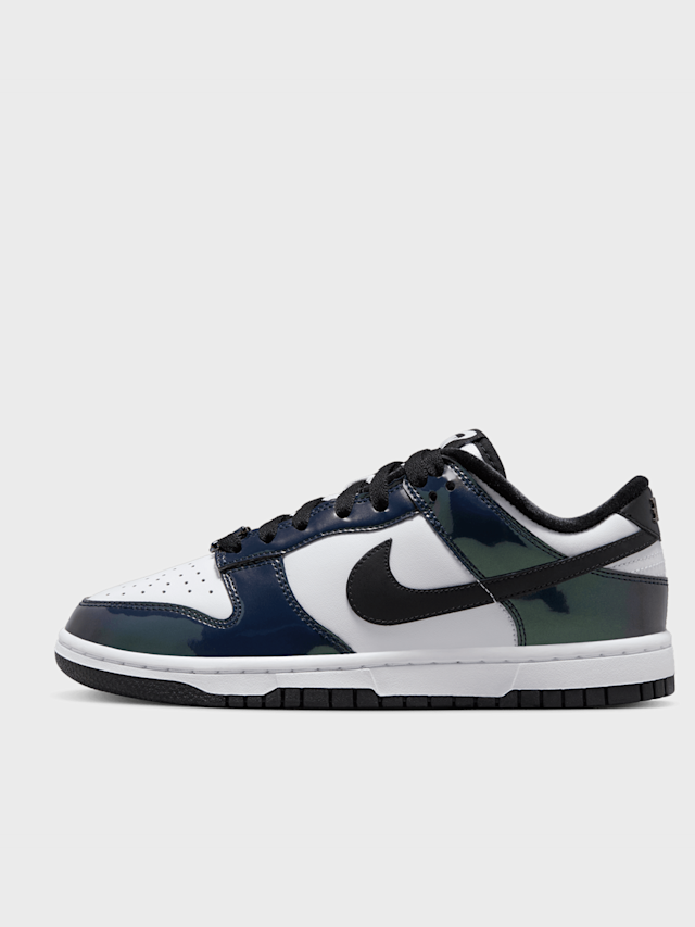 Nike, WMNS Dunk Low SE, black, Image 1 of 8