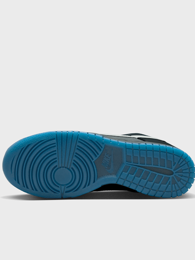 Nike, Dunk Low Retro, grey, Image 3 of 9