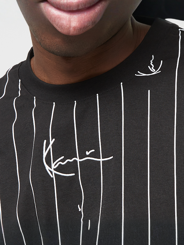 Karl Kani, Small Signature Logo Pinstripe Tee, czarny, Obraz 3 z 4
