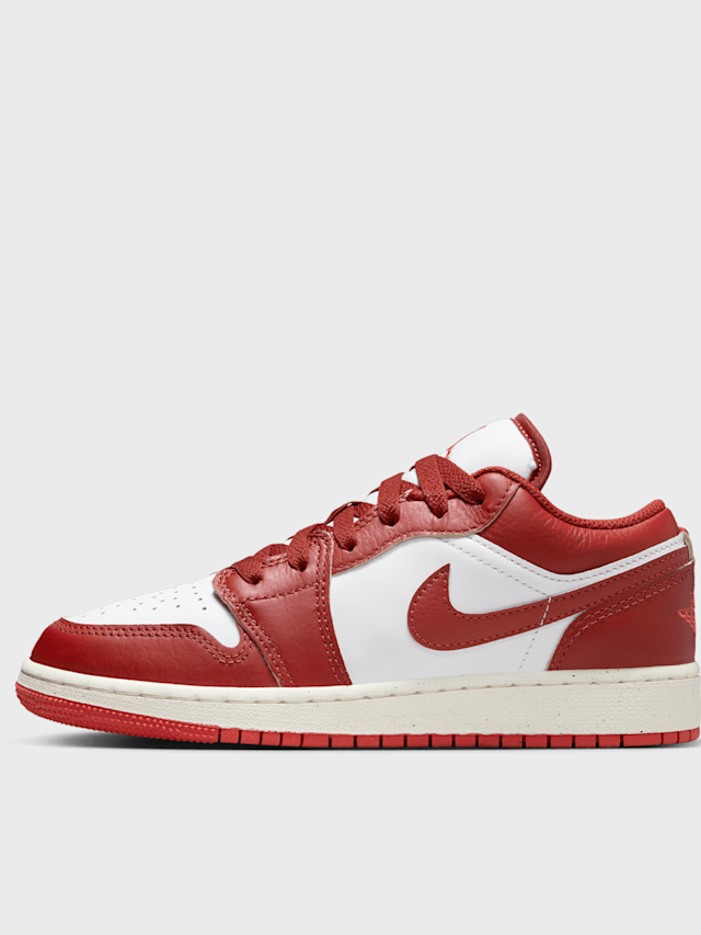 Jordan, Air Jordan 1 Low SE (GS), red, Image 1 of 8