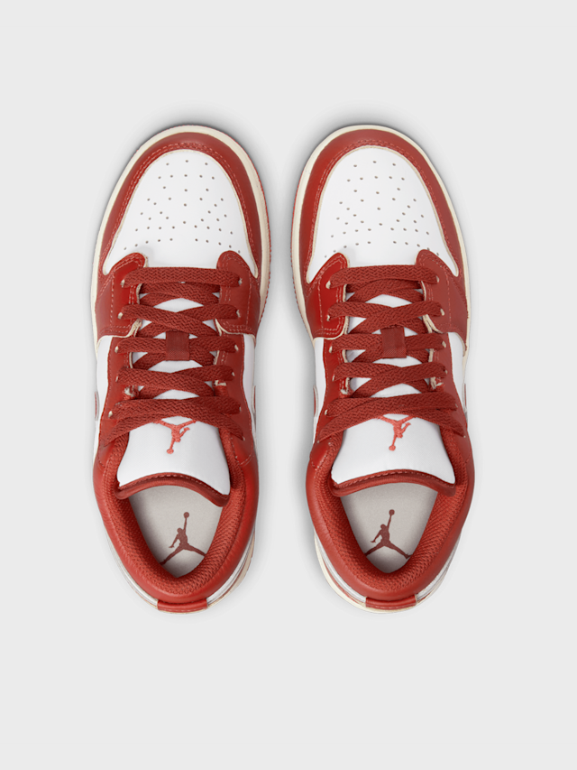 Jordan, Air Jordan 1 Low SE (GS), red, Image 6 of 8