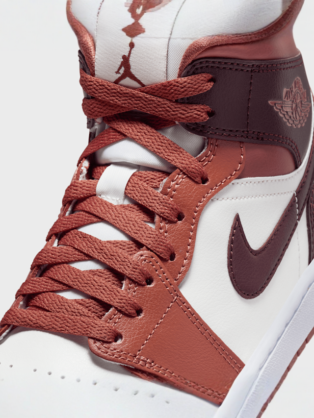 Jordan, WMNS Air Jordan 1 Mid, red, Image 8 of 8