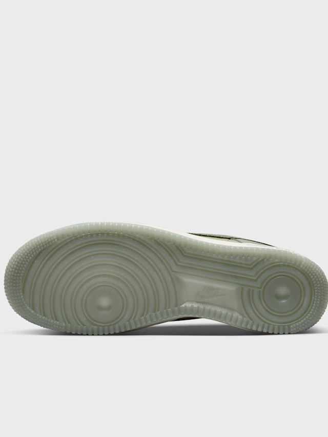 Nike, Air Force 1 '07, green, Image 3 of 8