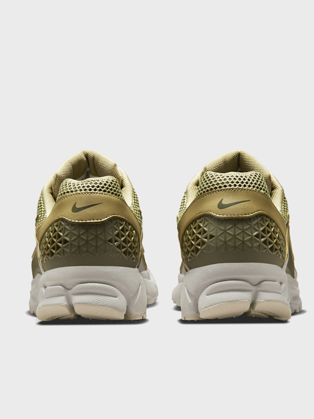 Nike, Zoom Vomero 5, green, Image 5 of 9