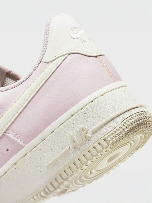Nike, WMNS Air Force 1 '07 SE, light pink, Image 7 of 8
