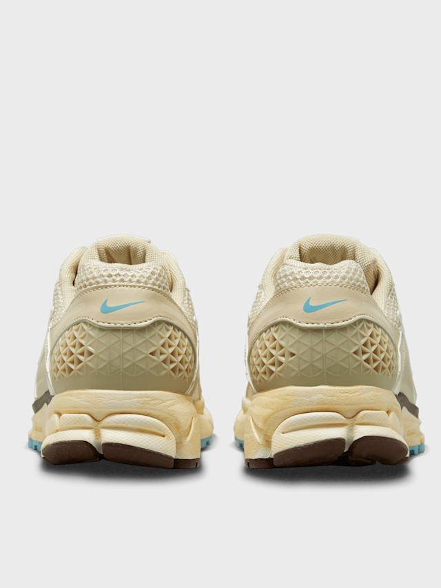 Nike, WMNS Zoom Vomero 5, beige, Image 5 of 9