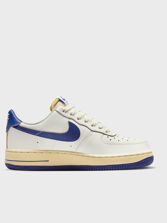 Nike, WMNS Air Force 1 '07, beige, Image 2 of 8
