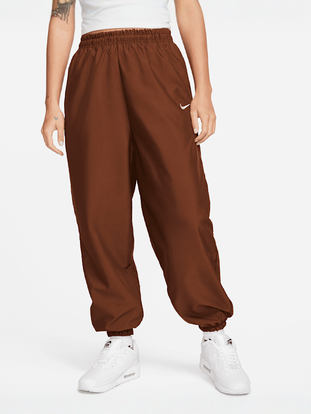 Nike, Sportswear Trend Woven Jogger, brown, Image 1 of 6